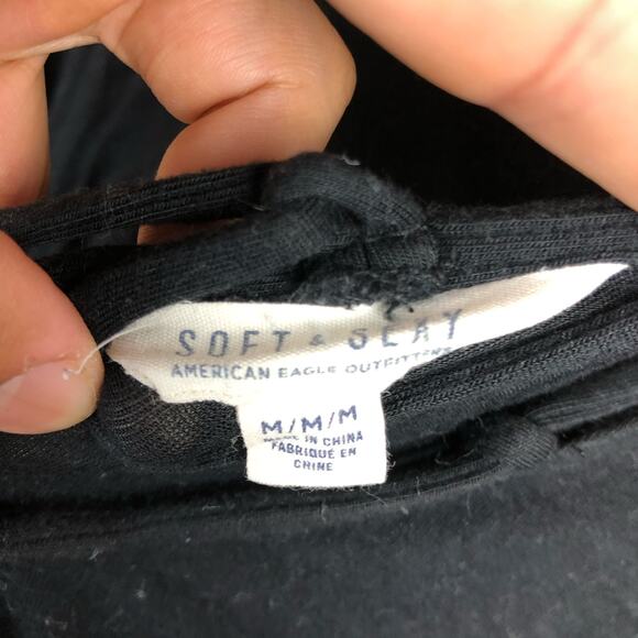 American Eagle Outfitters Womens Romper Black Flowy Soft & Sexy Open Back M - Picture 11 of 13